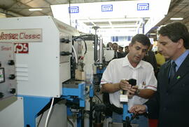 Germano Rigotto na solenidade de abertura da FIMEC 2003 - 27ª Feira Internacional de Couros, Produtos Químicos Componentes e Acessórios, Equipamentos e Máquinas para Calçados e Curtumes. Autor: Nabor Goulart