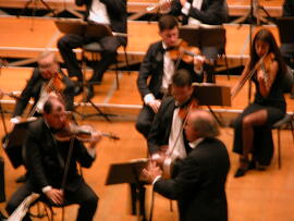 Orquestra Sinfônica de Porto Alegre (OSPA) com apresentação do maestro Isaac Karabtchevsky. Autor: Alfonso Abraham