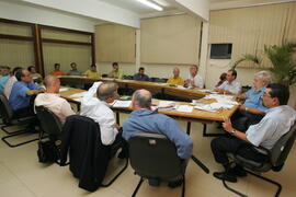 Vice-governador, Antônio Hohlfeldt, durante a segunda rodada de reuniões para debater as sugestões apontadas pelo Governo do Estado no Rumos 2015. Autor: Ivan de Andrade