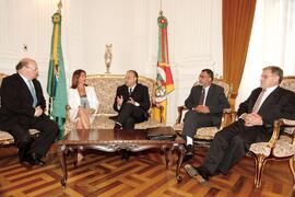 Chefe da Casa Civil, Alberto Oliveira, recebe comitiva de Gramado. Autor: Paulo Dias