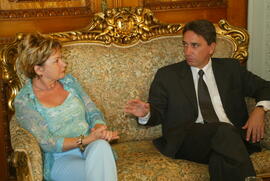 Governador Germano Rigotto em audiência com a deputada Floriza Santos. Autor: Nabor Goulart