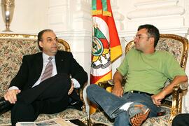 Chefe da Casa Civil, Alberto Oliveira, durante audiência com Vladimir Mello dos Santos, ex-vereador de São Franscisco de Paula. Autor: Ivan de Andrade