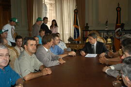 Germano Rigotto em audiência com a Federação dos Trabalhadores na Agricultura no Rio Grande do Sul (FETAG-RS). Autor: Paulo Dias