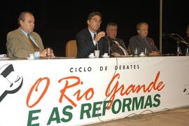 Governador Germano Rigotto comparece na abertura do Ciclo de Debates sobre Reformas. Autor: Paulo Dias