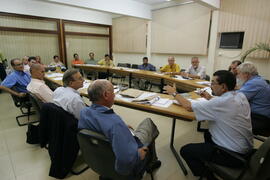 Vice-governador, Antônio Hohlfeldt, durante a segunda rodada de reuniões para debater as sugestões apontadas pelo Governo do Estado no Rumos 2015. Autor: Ivan de Andrade