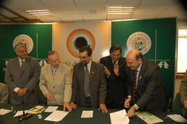 Vice-governador, Antônio Holfeldt, durante assinatura de convênio entre a secretaria do Meio Ambiente do Governo do Estado e Unimed. Autor: Paulo Dias