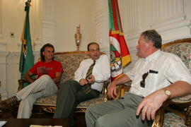 Chefe da Casa Civil, Alberto Oliveira, recebe visita da comitiva de Marau. Autor: Ivan de Andrade
