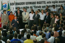 Imagem de Gabinete Germano Rigotto, dia 07/02/2003, horário 08:25. Autor: Nabor Goulart