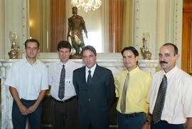 Germano Rigotto recebe a visita do prefeito de Arvorezinha. Autor: Nabor Goulart