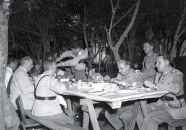 Churrasco oferecido ao governador Walter Jobim pelo comando dos bombeiros