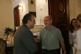 Chefe da Casa Civil, Alberto Oliveira, durante audiência com o vereador de Bento Gonçalves, Mario Gabardo. Autor: Ivan de Andrade