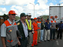 Fiscalização de cargas tóxicas irregulares. Autor: Alfonso Abraham
