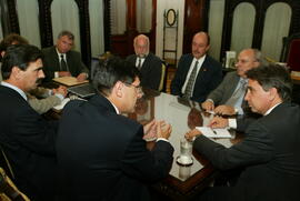 Germano Rigotto em audiência com o grupo de trabalho da previdência. Autor: Nabor Goulart