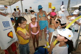 Estação Verão Sesc/Corsan, à beira-mar da praia de Torres, oferece oficinas de reciclagem e literatura voltadas para crianças a partir de 6 anos. Autor: Ivan de Andrade
