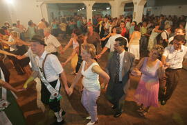 Governador em exercício, Antônio Hohlfeldt, participa do Baile da Saudade, evento integrante do Kerb in Ivoti. Autor: Ivan de Andrade