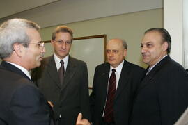 Chefe da Casa Civil, Alberto Oliveira, representa o governador durante solenidade de posse do novo presidente do Conselho Regional de Contabilidade do Estado, Rogério Rokembach. Autor: Ivan de Andrade