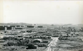 Vista panorâmica da obra da Refinaria de Duque de Caxias (REDUC) (julho de 1960) (5/5)