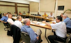Vice-governador, Antônio Hohlfeldt, durante a segunda rodada de reuniões para debater as sugestões apontadas pelo Governo do Estado no Rumos 2015. Autor: Ivan de Andrade