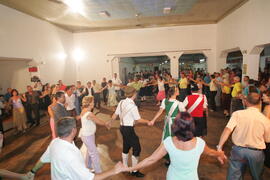 Governador em exercício, Antônio Hohlfeldt, participa do Baile da Saudade, evento integrante do Kerb in Ivoti. Autor: Ivan de Andrade