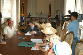 Germano Rigotto em audiência com o Movimento dos Pequenos Agricultores (MPA). Autor: Nabor Goulart