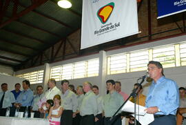 Imagem de Gabinete Germano Rigotto, dia 28/01/2003, horário 15:45. Autor: Nabor Goulart