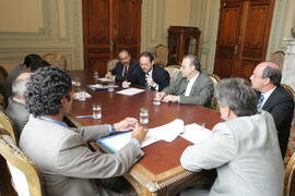 Germano Rigotto em reunião com os secretários da Casa Civil, Alberto Oliveira, das Obras Públicas, Frederico Antunes, e da Fazenda, Paulo Michelucci. Autor: Itamar Aguiar