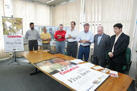 Secretário da Agricultura e Abastecimento, Odacir Klein, e o presidente da Emater, Caio Rocha, participam da abertura oficial da 24ª edição das Feiras do Litoral Norte. Autor: Itamar Aguiar