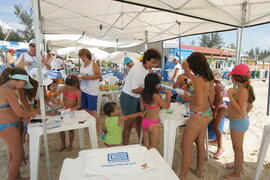 Estação Verão Sesc/Corsan, à beira-mar da praia de Torres, oferece oficinas de reciclagem e literatura voltadas para crianças a partir de 6 anos. Autor: Ivan de Andrade