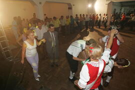 Governador em exercício, Antônio Hohlfeldt, participa do Baile da Saudade, evento integrante do Kerb in Ivoti. Autor: Ivan de Andrade