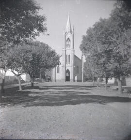 Igreja, fotografada em visita do governador a Encruzilhada do Sul e Carazinho