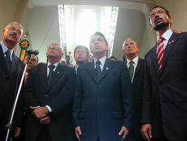 Governador Germano Rigotto durante a instalação do governo na prefeitura de Santana do Livramento. Autor: Jefferson Bernardes