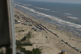 Operação da Brigada Militar sobrevoa praias do Litoral Norte para localizar materiais de pesca em locais proibidos. Autor: Itamar Aguiar
