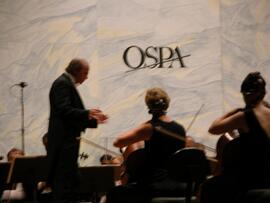 Orquestra Sinfônica de Porto Alegre (OSPA), em apresentação do maestro Isaac Karabtchevsky. Autor: Ivan de Andrade