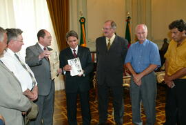 Reunião com a presença do governador Germano Rigotto e Sebastião Melo. Autor: Nabor Goulart