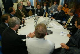 Imagem de Gabinete Germano Rigotto, dia 20/03/2003, horário 21:26. Autor: Nabor Goulart