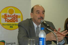 Secretário da Saúde, Osmar Terra, em Seminário Estadual sobre a Síndrome Respiratória Aguda Grave. Autor: Ivan de Andrade