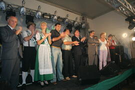 Governador em exercício, Antônio Hohlfeldt, participa do Baile da Saudade, evento integrante do Kerb in Ivoti. Autor: Ivan de Andrade