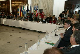 O governador do estado Germano Rigotto durante a abertura do 1º Encontro Nacional de Secretários de Segurança Pública. Autor: Nabor Goulart