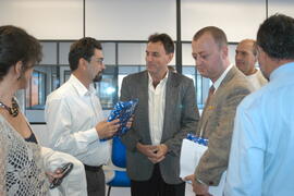 Antônio Hohlfeldt visita empresa de transporte rodoviário de Santa Cruz do Sul. Autor: Ivan de Andrade