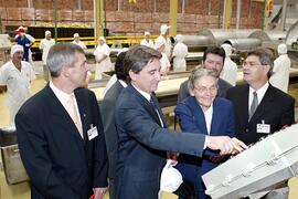 O governador do Estado Germano Rigotto durante a inauguração da ampliação da sede da fábrica Oderich, em São Sebastião do Caí. Autor: Nabor Goulart