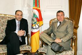 Chefe da Casa Civil, Alberto Oliveira, durante audiência com o prefeito de Bento Gonçalves, Alcindo Gabrielli. Autor: Ivan de Andrade