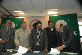 Vice-governador, Antônio Holfeldt, durante assinatura de convênio entre a secretaria do Meio Ambiente do Governo do Estado e Unimed. Autor: Paulo Dias