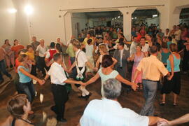Governador em exercício, Antônio Hohlfeldt, participa do Baile da Saudade, evento integrante do Kerb in Ivoti. Autor: Ivan de Andrade