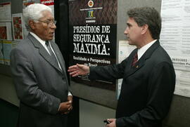 Imagem de Gabinete Germano Rigotto, dia 26/03/2003, horário 10:37. Autor: Nabor Goulart