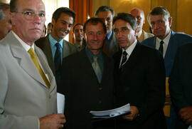 Germano Rigotto em reunião com os prefeitos dos municípios de Santana da Boa Vista, Ruy Antônio de Freitas; e de Pedro Osório, Moacir Otílio Alves. Autor: Ivan de Andrade