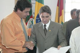 Imagem de Gabinete Germano Rigotto, dia 28/03/2003, horário 12:25. Autor: Nabor Goulart