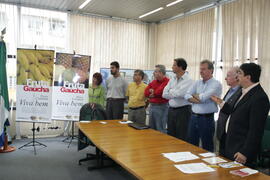 Secretário da Agricultura e Abastecimento, Odacir Klein, e o presidente da Emater, Caio Rocha, participam da abertura oficial da 24ª edição das Feiras do Litoral Norte. Autor: Itamar Aguiar