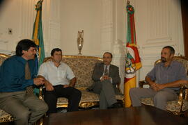 Imagem de Gabinete Germano Rigotto, dia 24/01/2006, horário 14:14. Autor: Paulo Dias