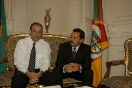 Chefe da Casa Civil, Alberto Oliveira, durante audiência com o prefeito de São José dos Ausentes, Erivelton Silva Velho. Autor: Paulo Dias
