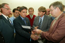 Imagem de Gabinete Germano Rigotto, dia 21/03/2003, horário 12:59-2. Autor: Nabor Goulart